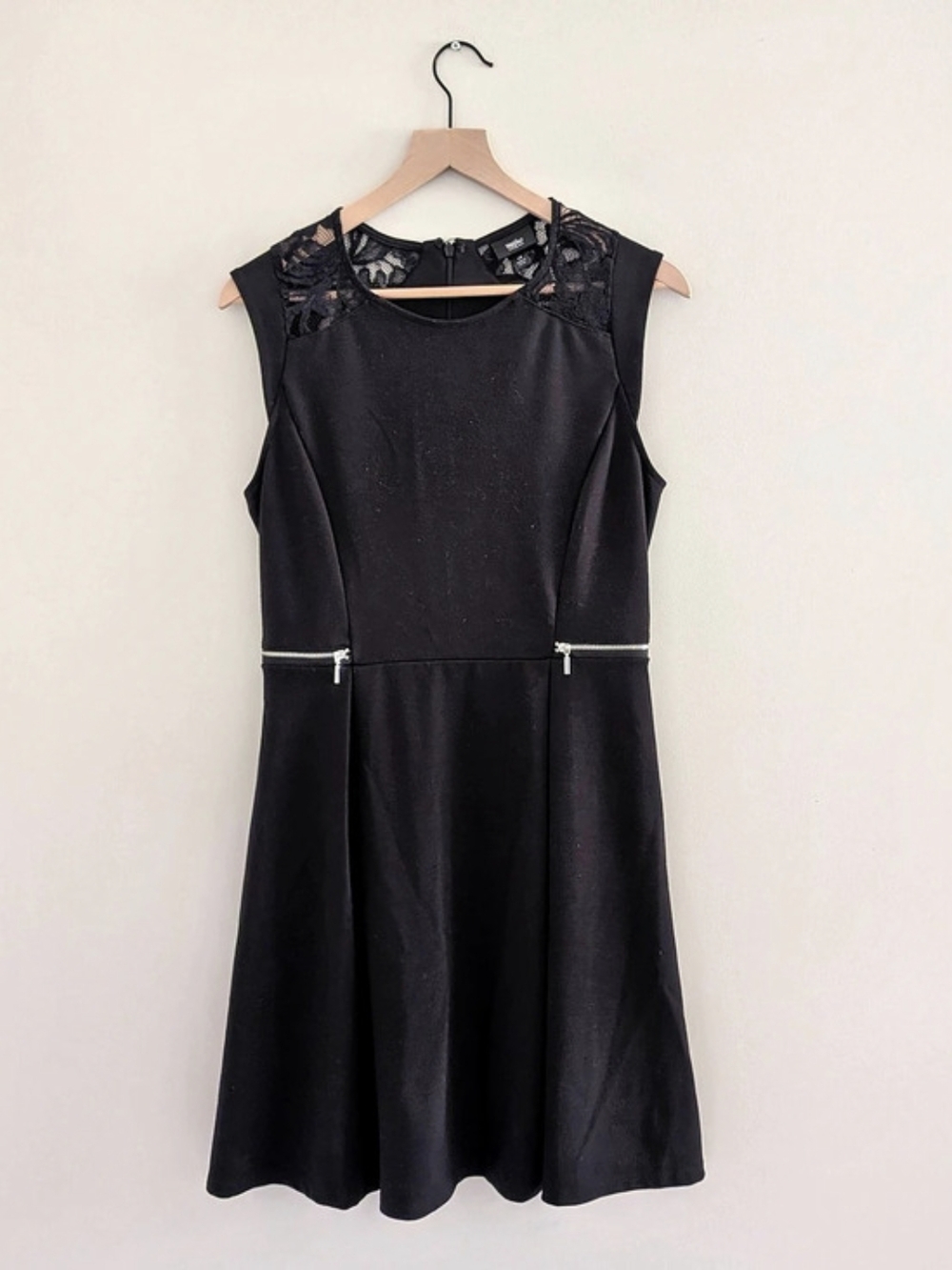 Mossimo Black Dress With Lace And Zipper Detail Size Large